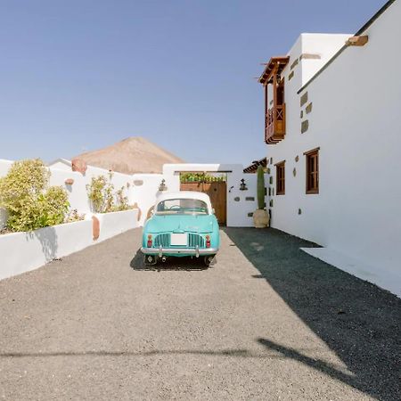 Maison d'hôtes Casa Emblematica Garaday Lanzarote à Tinajo Extérieur photo