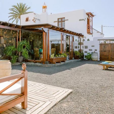 Maison d'hôtes Casa Emblematica Garaday Lanzarote à Tinajo Extérieur photo