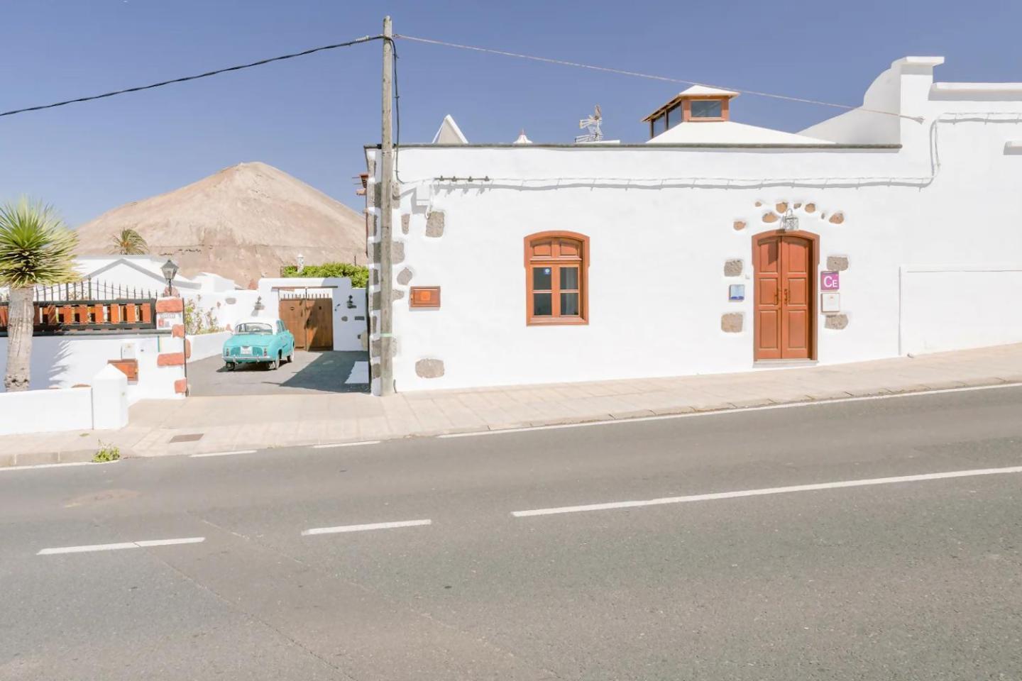 Maison d'hôtes Casa Emblematica Garaday Lanzarote à Tinajo Extérieur photo