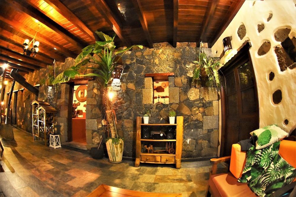 Maison d'hôtes Casa Emblematica Garaday Lanzarote à Tinajo Extérieur photo